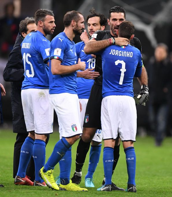 英格兰客场大胜匈牙利，占据领先位置