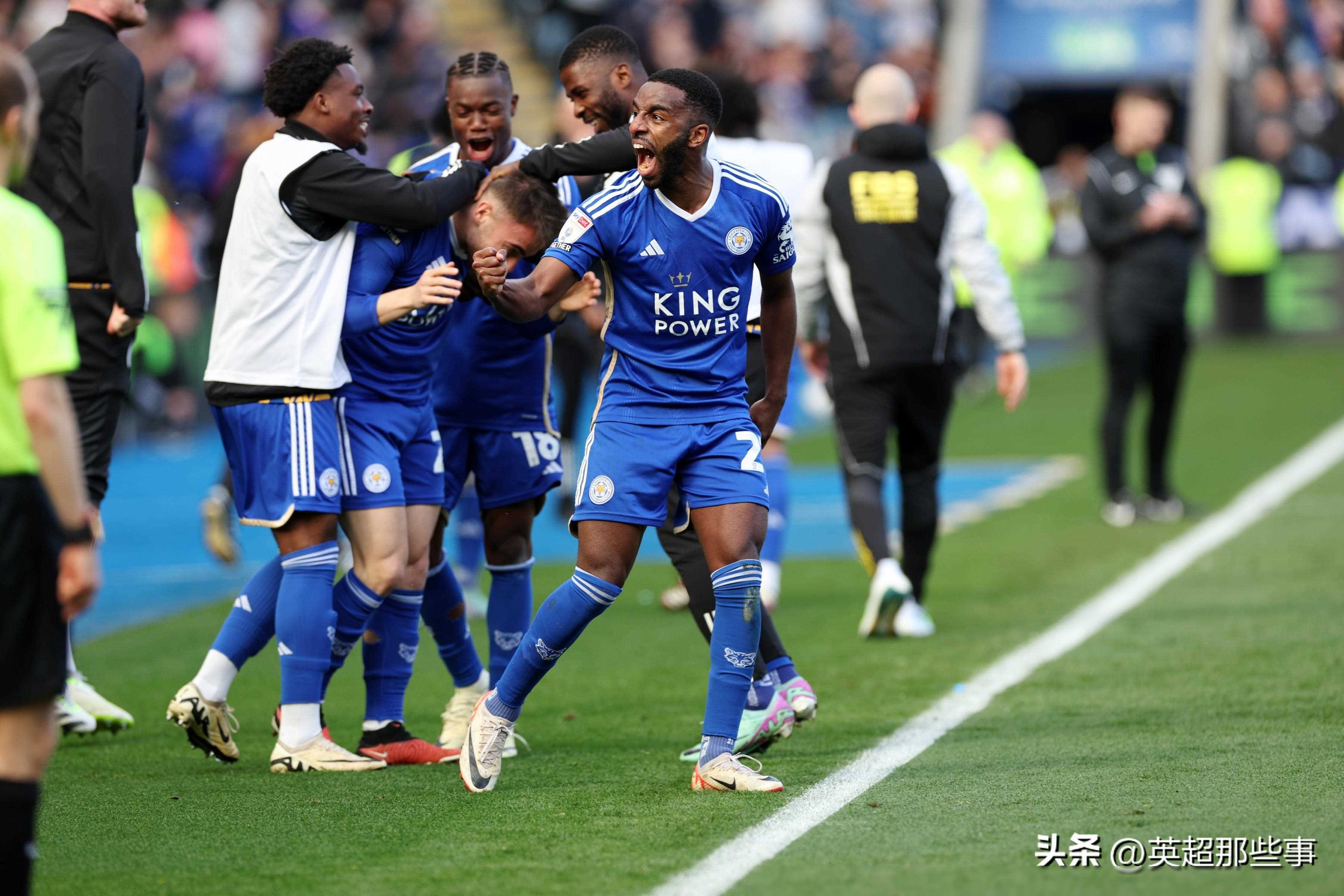 包含伯顿阁下迎战罗瑟汉姆，力争突破联赛中下游的词条