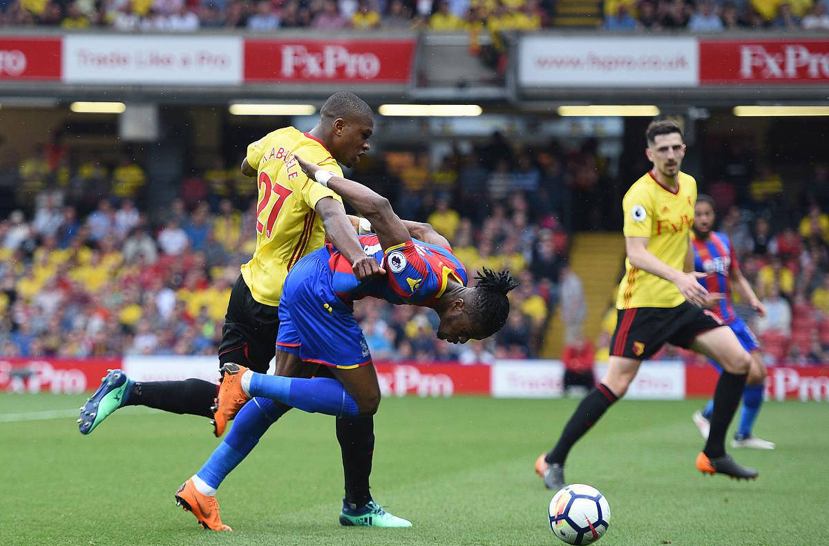 沃特福德客场惨败，积分继续滑坡的简单介绍