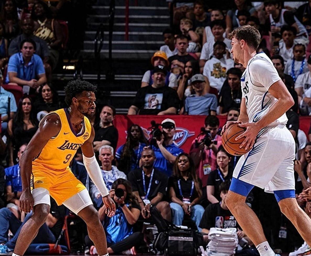 包含蒂姆关键节点精彩发挥,独行侠带队取胜!的词条