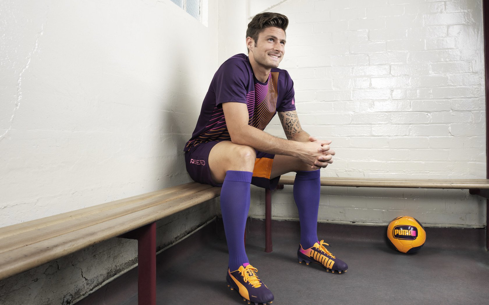 MAD前途光明！Uzi新星出色发挥表现突出再创辉煌时刻